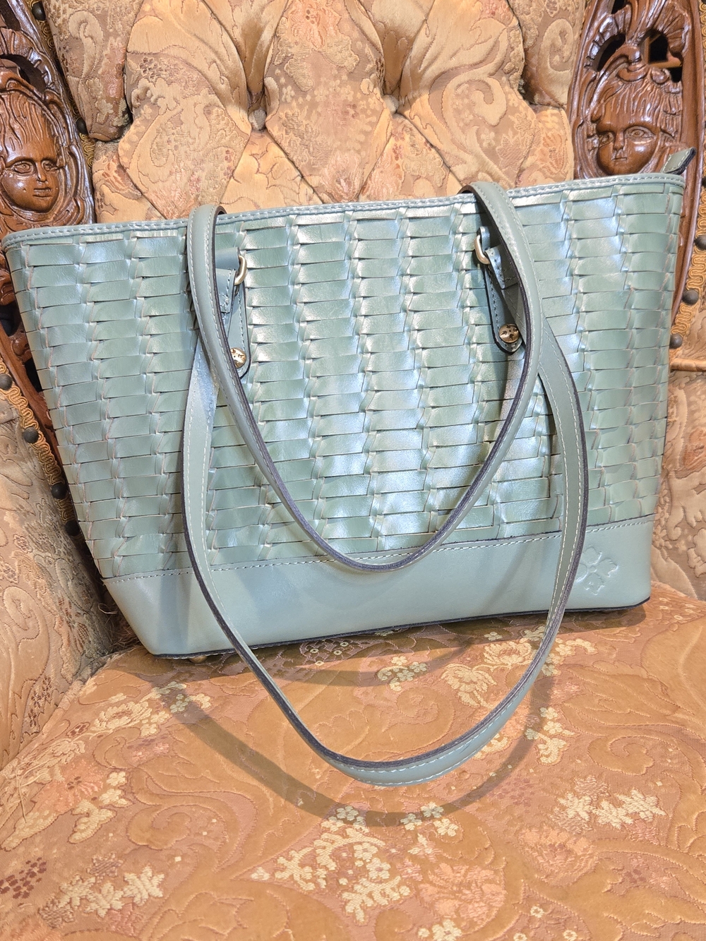 🌻Patricia Nash VERZI. Woven Leather Tote In Mint.  Incredible Condition!